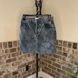 bdg vintage skirt, black with designs